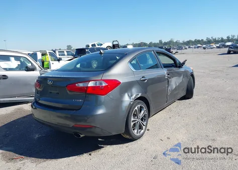 2014 Kia Forte Ex z USA, uszkodzony, nr VIN KNAFX4A89E5073389